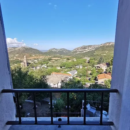 Palazzo Apartment *